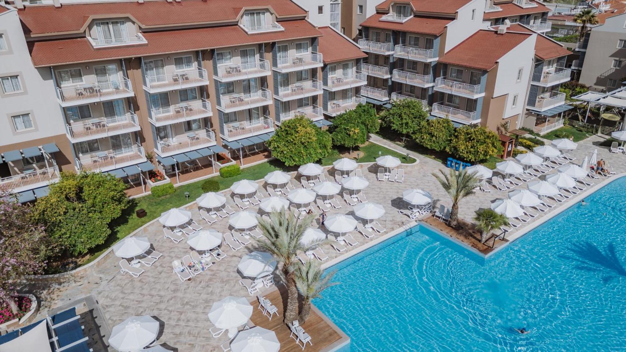 Barut B Suites Side Bagian luar foto